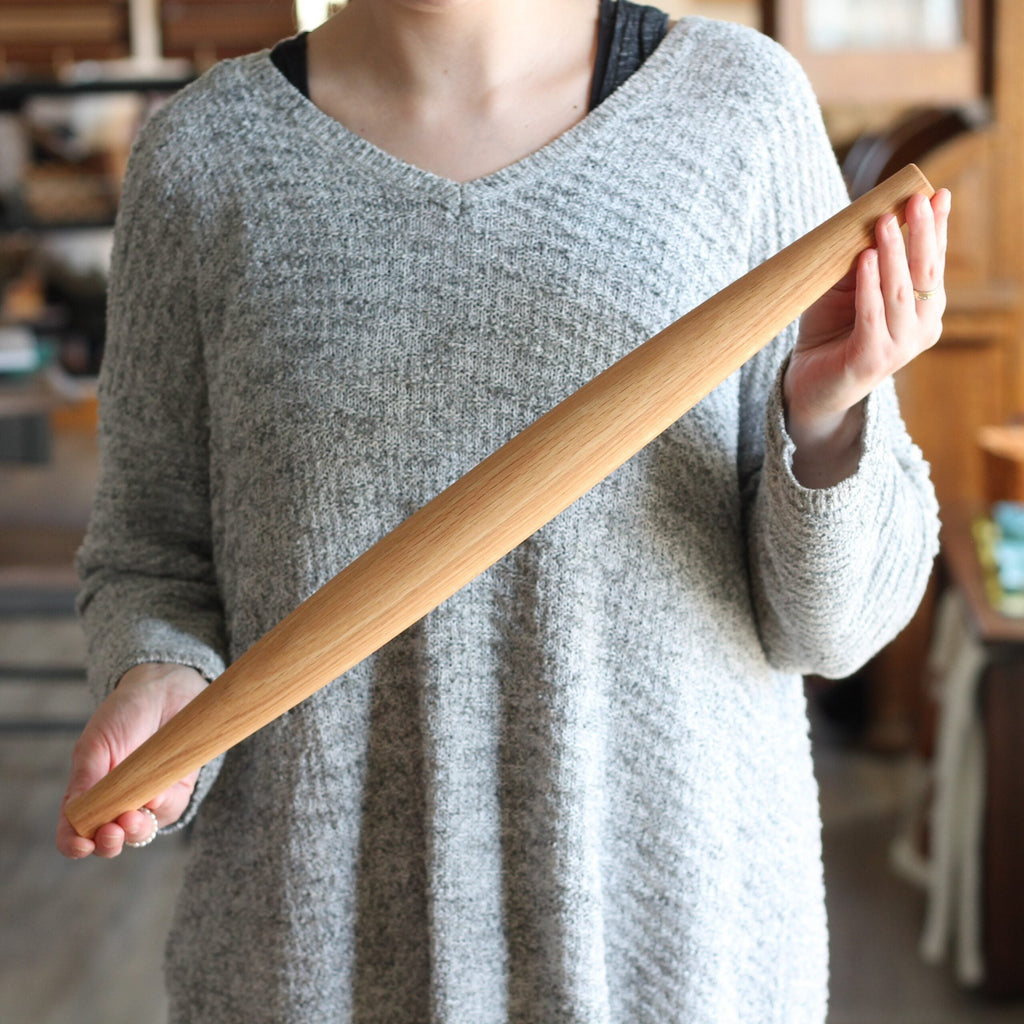 Rouleau à pâtisserie français en bois massif fait à la main
