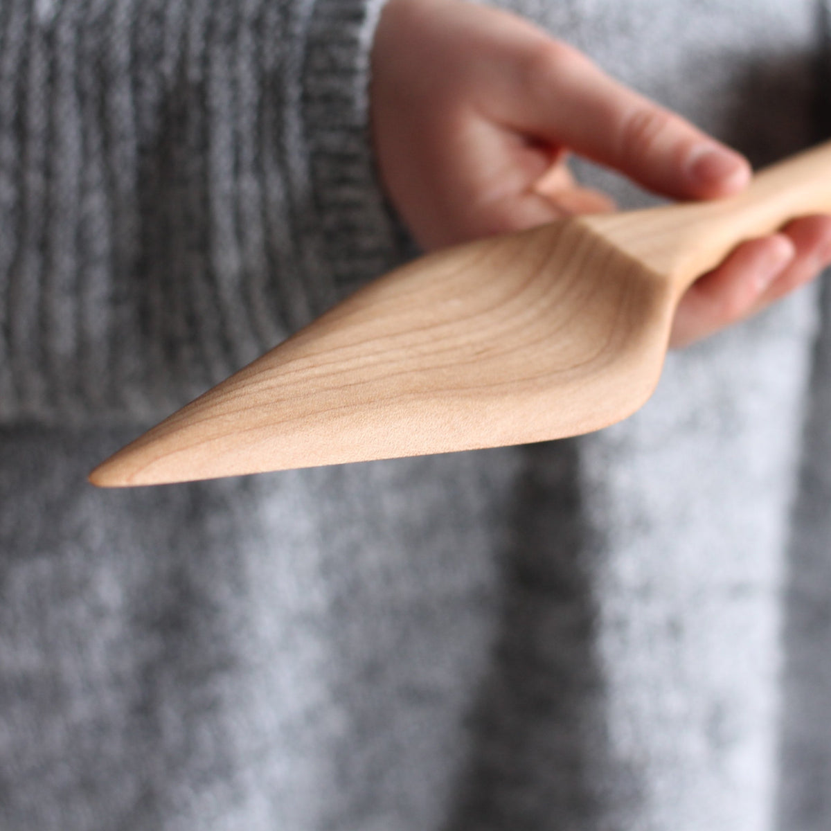 Pelle à tarte en bois faite à la main