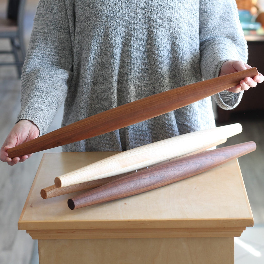 Rouleau à pâtisserie français en bois massif fait à la main