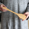Spatule droite fine en bois faite main