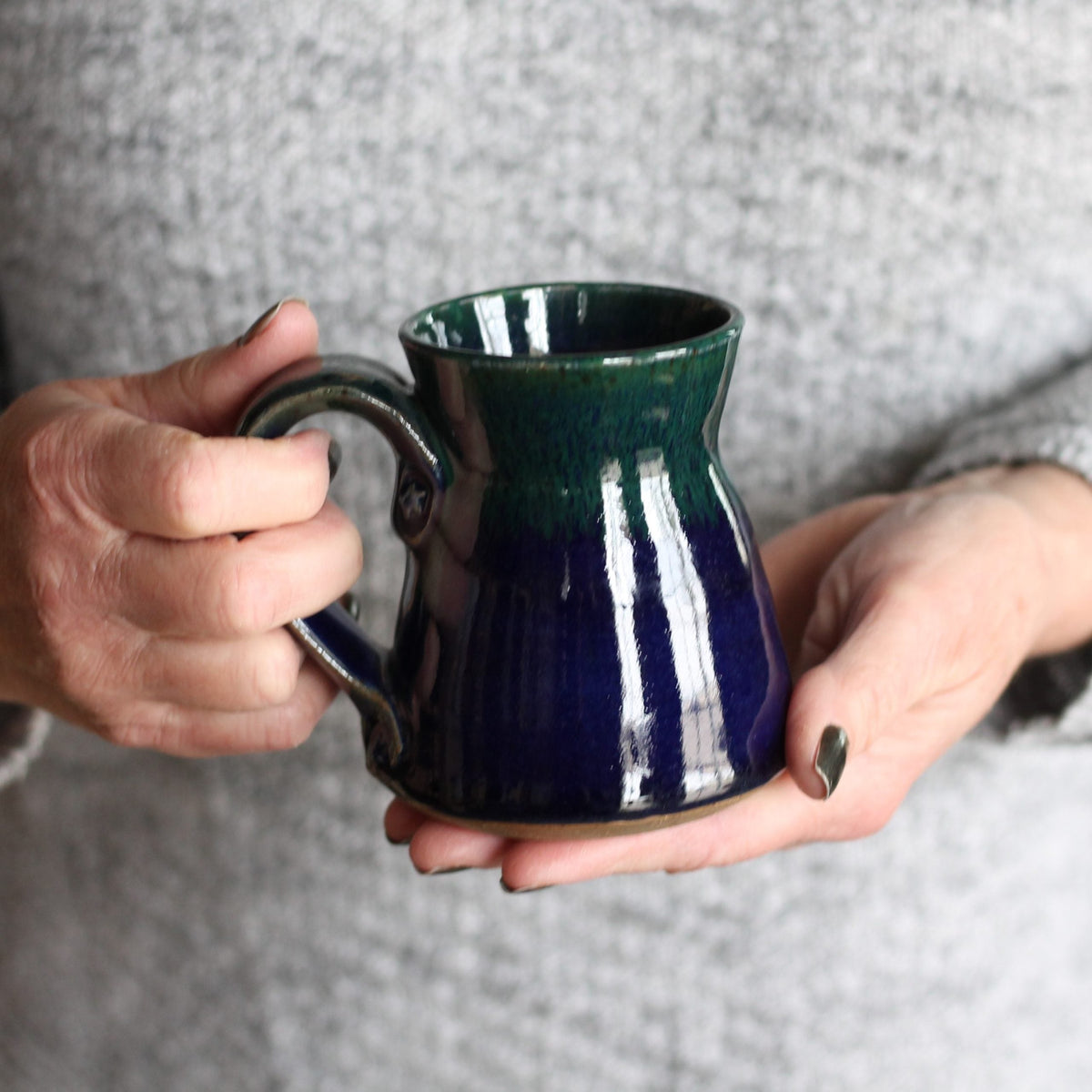 Petite tasse artisanale de 235 ml